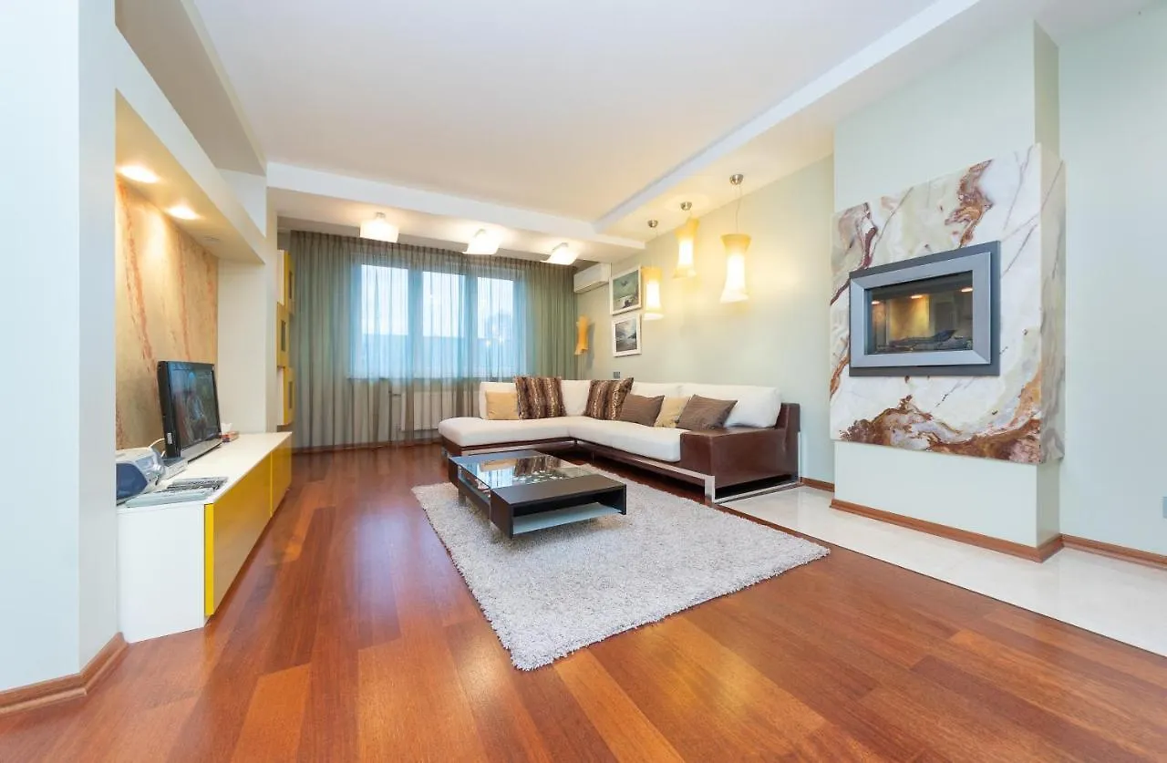 Livoberezhna Apartments V&V Group Kijów