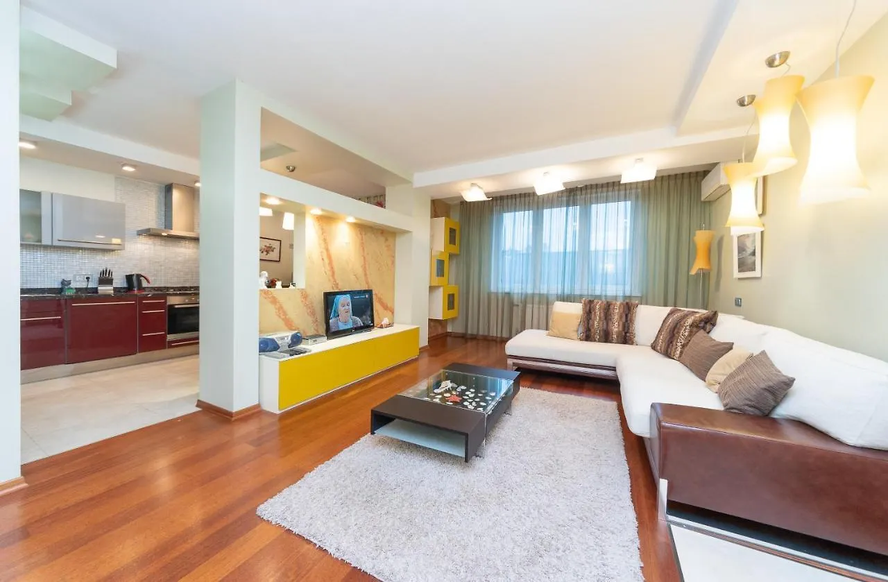 Livoberezhna Apartments V&V Group Kijów 0*,  Ukraina